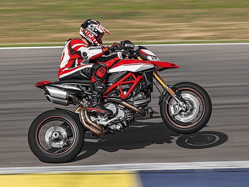 189  Ducati HyperMotard 821 Abs
